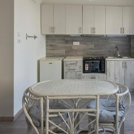 Lovely Studio Apartment For 2 Ppl In アテネ エクステリア 写真