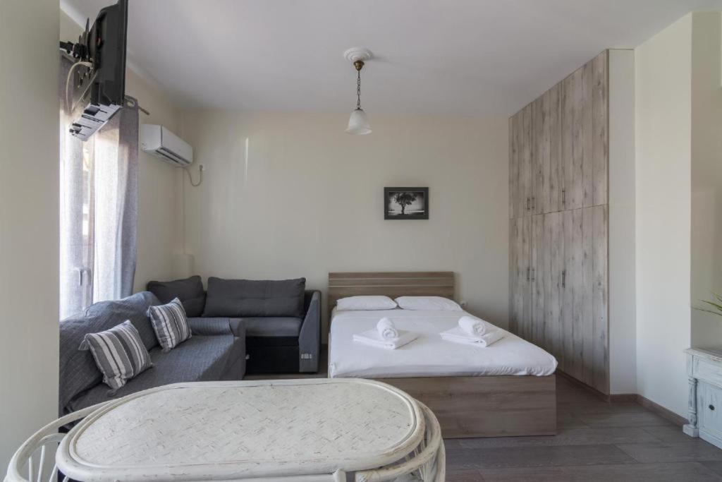 Lovely Studio Apartment For 2 Ppl In アテネ エクステリア 写真